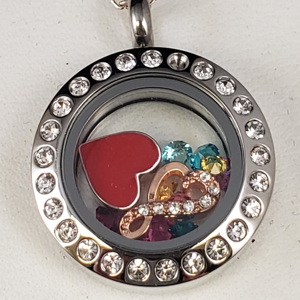 Origami Owl Silver Mini Locket-Follow Your Heart